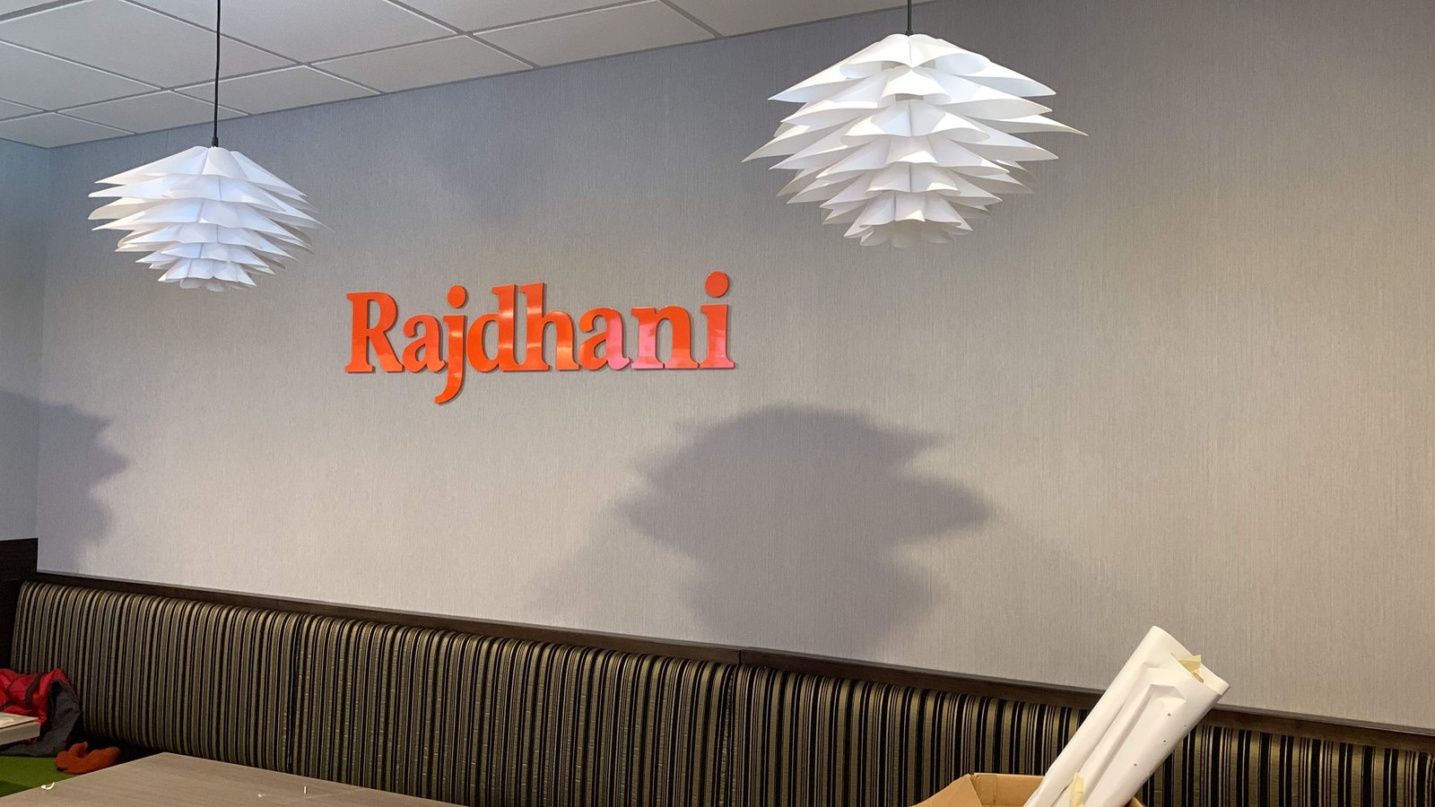 Cut-out dimensional letters